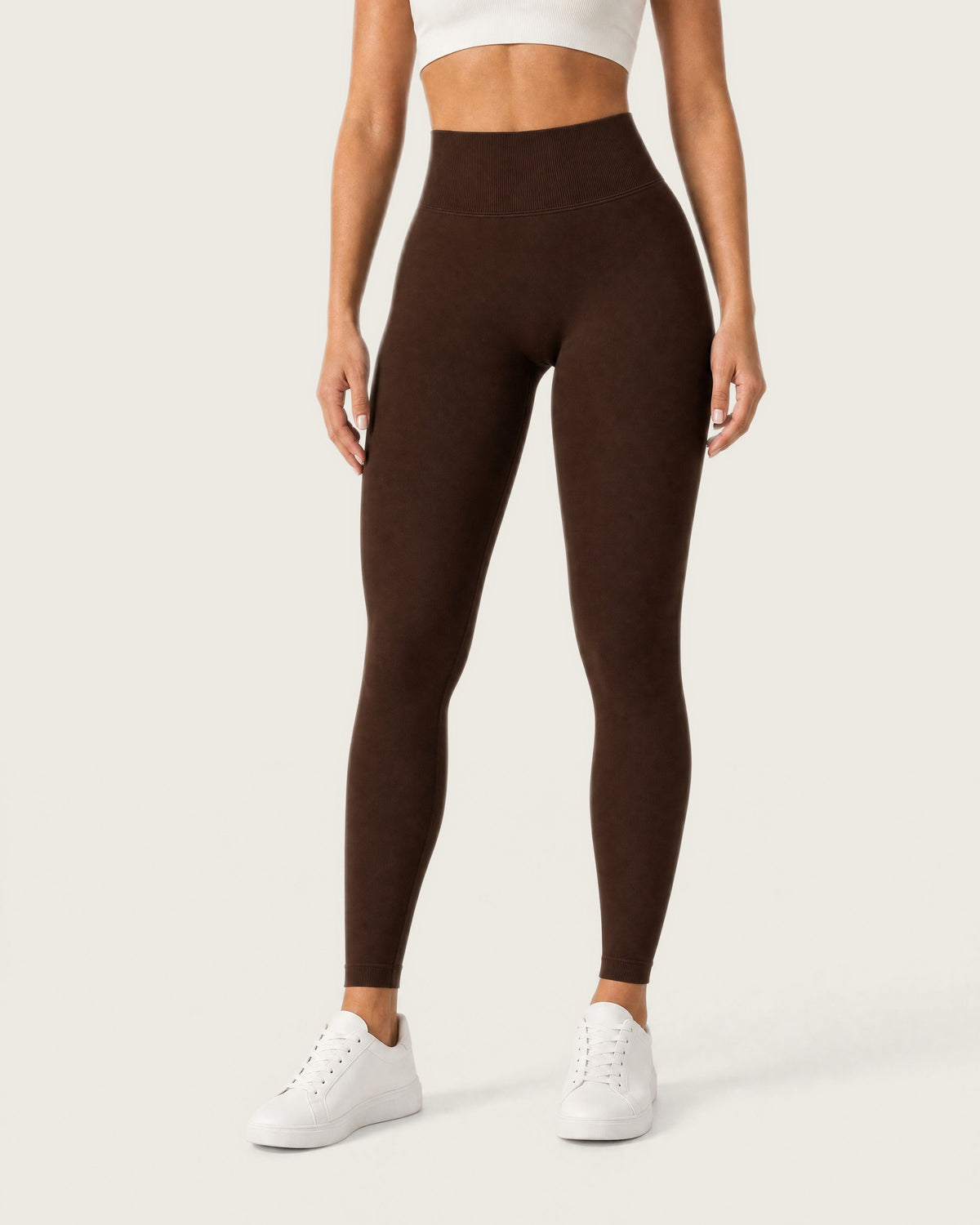ROMY Sculpt Seamless Legging in Espresso — product view