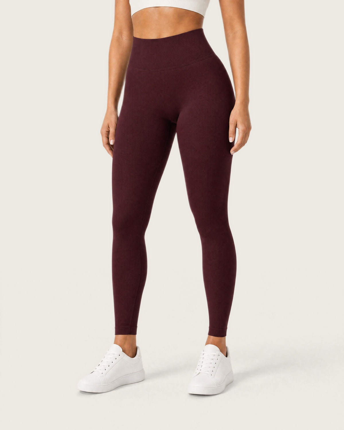 ROMY Sculpt Seamless Legging in Wine — product view
