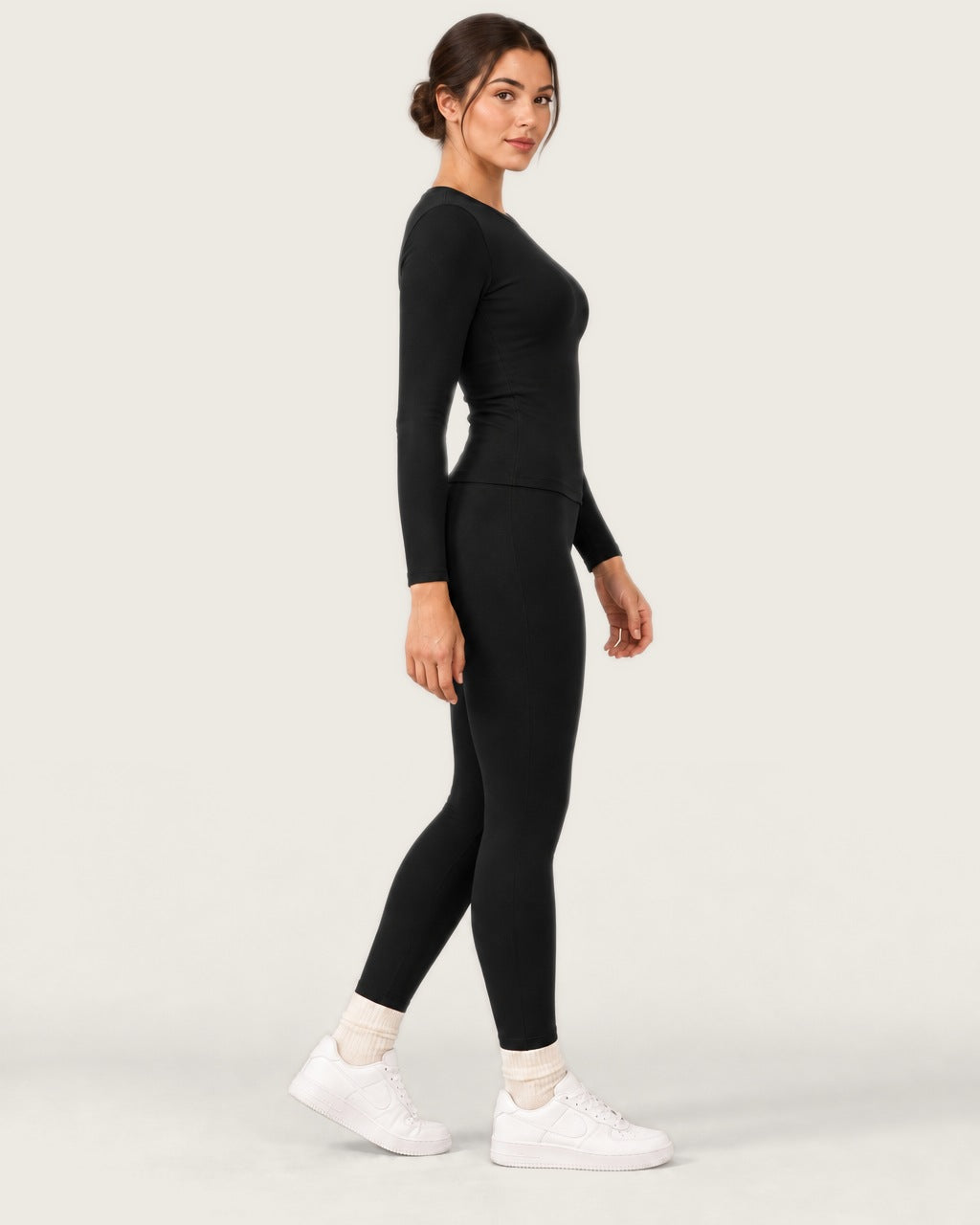 ROMY Studio Thermal Set in Black — side profile