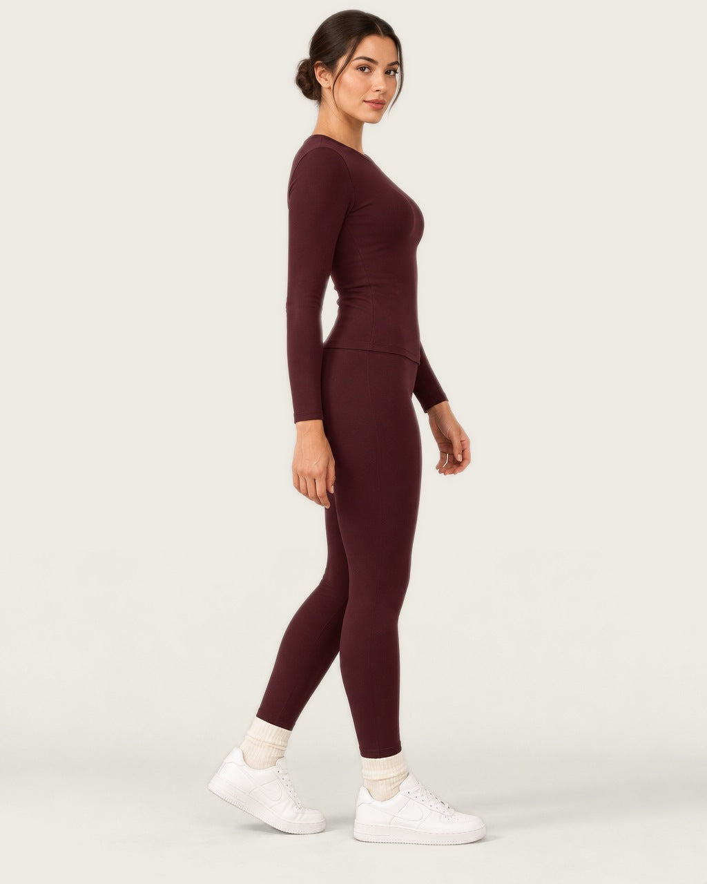 ROMY Studio Thermal Set in Wine — side profile
